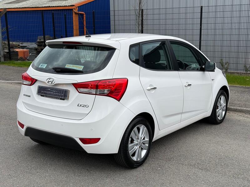 HYUNDAI IX20